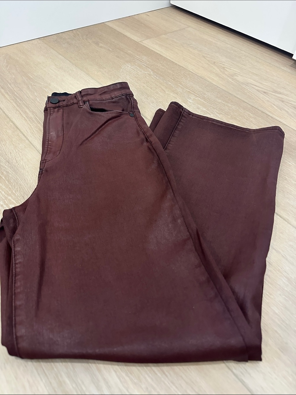 Blank NYC Women's Straight Leg Jeans in Burgundy
